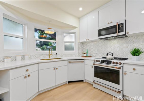 3758 Harding Avenue,Honolulu,Hawaii,96816,4 Bedrooms Bedrooms,3 BathroomsBathrooms,Single family,Harding,18390796