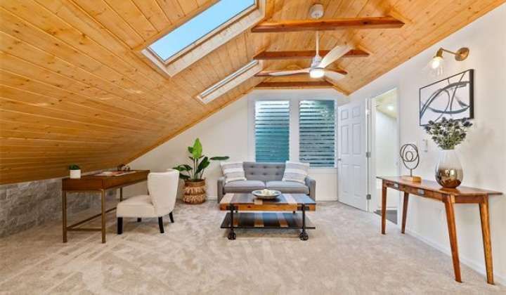 3758 Harding Avenue,Honolulu,Hawaii,96816,4 Bedrooms Bedrooms,3 BathroomsBathrooms,Single family,Harding,18390796
