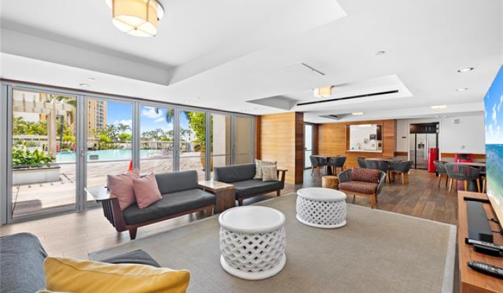 1189 Waimanu Street,Honolulu,Hawaii,96814,2 ベッドルーム ベッドルーム,2 バスルームバスルーム,コンド / タウンハウス,Waimanu,12,18390901