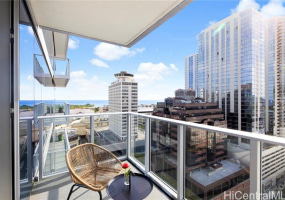 629 Keeaumoku Street,Honolulu,Hawaii,96814,2 ベッドルーム ベッドルーム,2 バスルームバスルーム,コンド / タウンハウス,Keeaumoku,1902,18390952