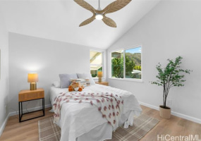 7137 Kamilo Street,Honolulu,Hawaii,96825,4 ベッドルーム ベッドルーム,3 バスルームバスルーム,一戸建て,Kamilo,18841941
