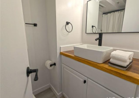 445 Seaside Avenue,Honolulu,Hawaii,96815,1 BathroomBathrooms,Condo/Townhouse,Seaside,25,18391451