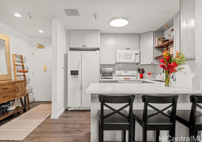 725 Kapiolani Boulevard,Honolulu,Hawaii,96813,2 ベッドルーム ベッドルーム,2 バスルームバスルーム,コンド / タウンハウス,Kapiolani,10,18391455
