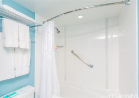 410 Atkinson Drive,Honolulu,Hawaii,96814,1 Bedroom Bedrooms,1 BathroomBathrooms,Condo/Townhouse,Atkinson,8,18391462