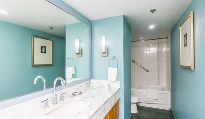 410 Atkinson Drive,Honolulu,Hawaii,96814,1 Bedroom Bedrooms,1 BathroomBathrooms,Condo/Townhouse,Atkinson,8,18391462