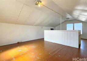 737 School Street,Honolulu,Hawaii,96817,3 Bedrooms Bedrooms,1 BathroomBathrooms,Single family,School,18391771