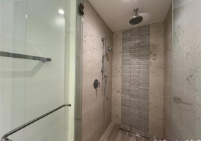 1100 Ala Moana Boulevard,Honolulu,Hawaii,96814,2 Bedrooms Bedrooms,2 BathroomsBathrooms,Condo/Townhouse,Ala Moana,10,18392014