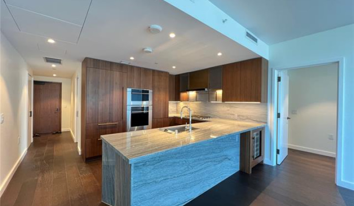 1100 Ala Moana Boulevard,Honolulu,Hawaii,96814,2 Bedrooms Bedrooms,2 BathroomsBathrooms,Condo/Townhouse,Ala Moana,10,18392014