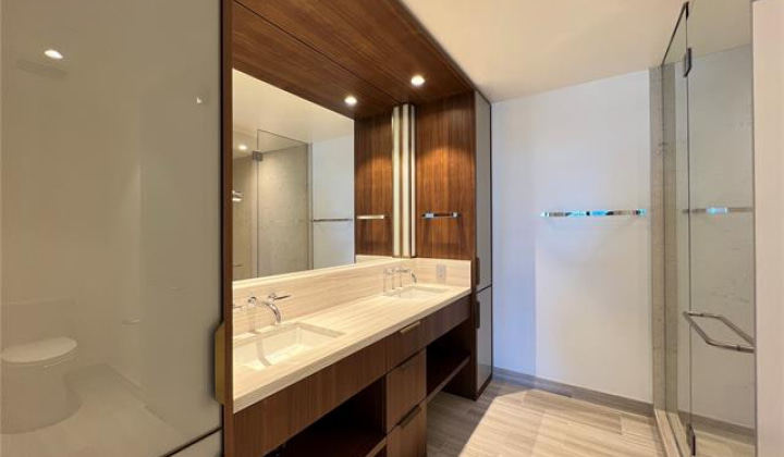1100 Ala Moana Boulevard,Honolulu,Hawaii,96814,2 Bedrooms Bedrooms,2 BathroomsBathrooms,Condo/Townhouse,Ala Moana,10,18392014