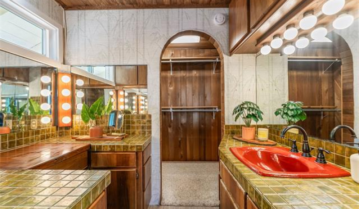 45-107 Mahalani Circle,Kaneohe,Hawaii,96744,3 Bedrooms Bedrooms,3 BathroomsBathrooms,Single family,Mahalani,18392404