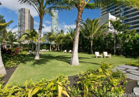 1100 Ala Moana Boulevard,Honolulu,Hawaii,96814,2 Bedrooms Bedrooms,2 BathroomsBathrooms,Condo/Townhouse,Ala Moana,32,18392441