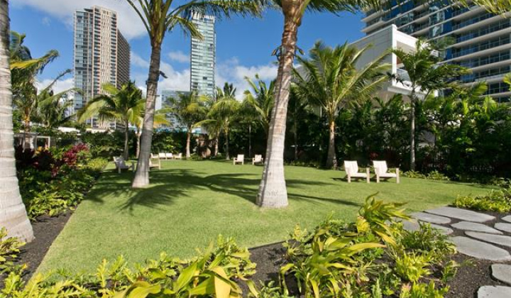 1100 Ala Moana Boulevard,Honolulu,Hawaii,96814,2 Bedrooms Bedrooms,2 BathroomsBathrooms,Condo/Townhouse,Ala Moana,32,18392441