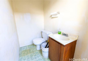 1320-A Kamehameha IV Road,Honolulu,Hawaii,96819,4 Bedrooms Bedrooms,2 BathroomsBathrooms,Single family,Kamehameha IV,18392446