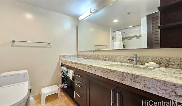 1777 Ala Moana Boulevard,Honolulu,Hawaii,96815,1 バスルームバスルーム,コンド / タウンハウス,Ala Moana,24,18843710