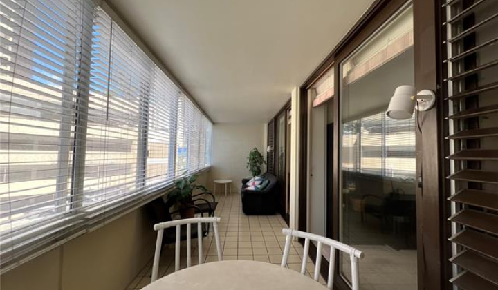 425 Ena Road,Honolulu,Hawaii,96815,2 ベッドルーム ベッドルーム,1 バスルームバスルーム,コンド / タウンハウス,Ena,2,18392584