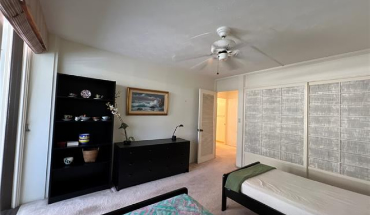 425 Ena Road,Honolulu,Hawaii,96815,2 ベッドルーム ベッドルーム,1 バスルームバスルーム,コンド / タウンハウス,Ena,2,18392584