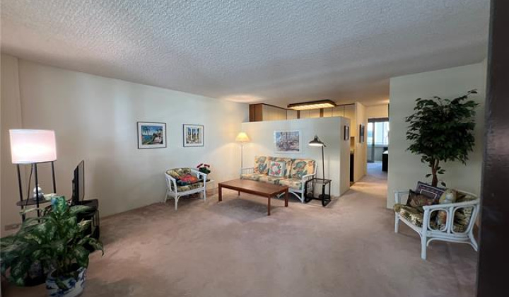 425 Ena Road,Honolulu,Hawaii,96815,2 ベッドルーム ベッドルーム,1 バスルームバスルーム,コンド / タウンハウス,Ena,2,18392584