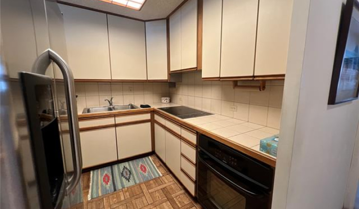425 Ena Road,Honolulu,Hawaii,96815,2 ベッドルーム ベッドルーム,1 バスルームバスルーム,コンド / タウンハウス,Ena,2,18392584