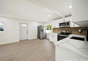 3007 Numana Road,Honolulu,Hawaii,96819,9 Bedrooms Bedrooms,6 BathroomsBathrooms,Single family,Numana,18392841