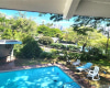 2056 Manoa Road,Honolulu,Hawaii,96822,6 ベッドルーム ベッドルーム,4 バスルームバスルーム,一戸建て,Manoa,18844356