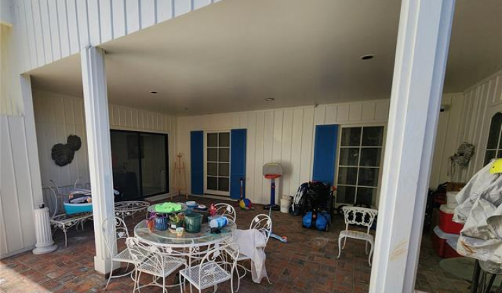 2056 Manoa Road,Honolulu,Hawaii,96822,6 ベッドルーム ベッドルーム,4 バスルームバスルーム,一戸建て,Manoa,18844356