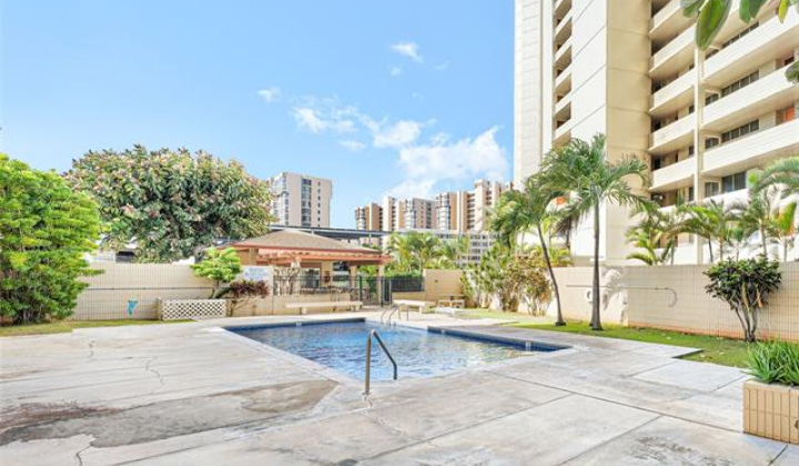 5180 Likini Street,Honolulu,Hawaii,96818,2 ベッドルーム ベッドルーム,1 バスルームバスルーム,コンド / タウンハウス,Likini,5,18393147