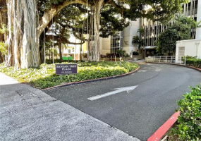 1212 Punahou Street,Honolulu,Hawaii,96826,4 ベッドルーム ベッドルーム,2 バスルームバスルーム,コンド / タウンハウス,Punahou,10,18393305