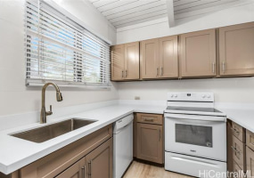 4890 Kilauea Avenue,Honolulu,Hawaii,96816,2 ベッドルーム ベッドルーム,2 バスルームバスルーム,コンド / タウンハウス,Kilauea,1,18393318