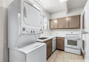 4890 Kilauea Avenue,Honolulu,Hawaii,96816,2 ベッドルーム ベッドルーム,2 バスルームバスルーム,コンド / タウンハウス,Kilauea,1,18393318