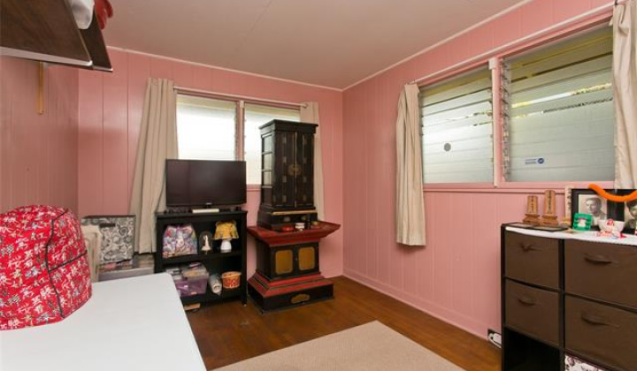 1817 Naio Street,Honolulu,Hawaii,96817,3 ベッドルーム ベッドルーム,2 バスルームバスルーム,一戸建て,Naio,18393547