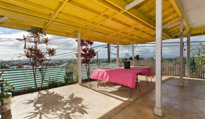 1817 Naio Street,Honolulu,Hawaii,96817,3 ベッドルーム ベッドルーム,2 バスルームバスルーム,一戸建て,Naio,18393547