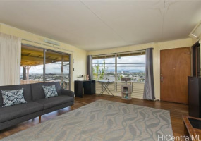 1817 Naio Street,Honolulu,Hawaii,96817,3 ベッドルーム ベッドルーム,2 バスルームバスルーム,一戸建て,Naio,18393547