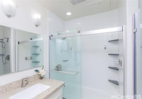 725 Kapiolani Boulevard,Honolulu,Hawaii,96813,3 ベッドルーム ベッドルーム,2 バスルームバスルーム,コンド / タウンハウス,Kapiolani,24,18393817
