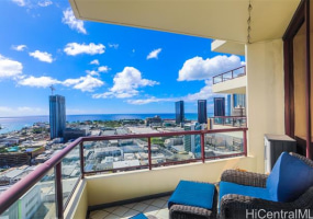725 Kapiolani Boulevard,Honolulu,Hawaii,96813,3 ベッドルーム ベッドルーム,2 バスルームバスルーム,コンド / タウンハウス,Kapiolani,24,18393817