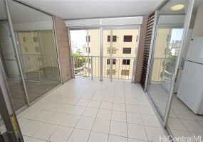 1226 Alexander Street,Honolulu,Hawaii,96826,2 ベッドルーム ベッドルーム,1 バスルームバスルーム,コンド / タウンハウス,Alexander,8,18393820