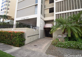 1226 Alexander Street,Honolulu,Hawaii,96826,2 ベッドルーム ベッドルーム,1 バスルームバスルーム,コンド / タウンハウス,Alexander,8,18393820
