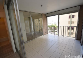 1226 Alexander Street,Honolulu,Hawaii,96826,2 ベッドルーム ベッドルーム,1 バスルームバスルーム,コンド / タウンハウス,Alexander,8,18393820