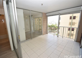 1226 Alexander Street,Honolulu,Hawaii,96826,2 ベッドルーム ベッドルーム,1 バスルームバスルーム,コンド / タウンハウス,Alexander,8,18393820