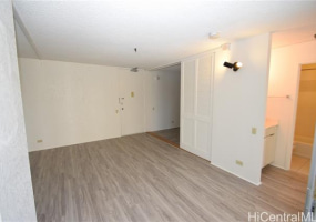 1226 Alexander Street,Honolulu,Hawaii,96826,2 ベッドルーム ベッドルーム,1 バスルームバスルーム,コンド / タウンハウス,Alexander,8,18393820