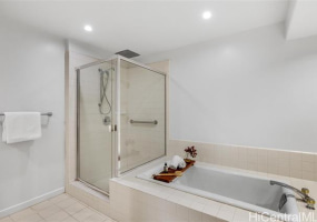 1 Keahole Place,Honolulu,Hawaii,96825,2 ベッドルーム ベッドルーム,2 バスルームバスルーム,コンド / タウンハウス,Keahole,3,18394126