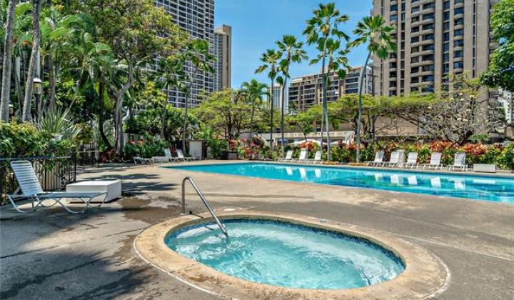 300 Wai Nani Way,Honolulu,Hawaii,96815,1 ベッドルーム ベッドルーム,1 バスルームバスルーム,コンド / タウンハウス,Wai Nani,4,18846295