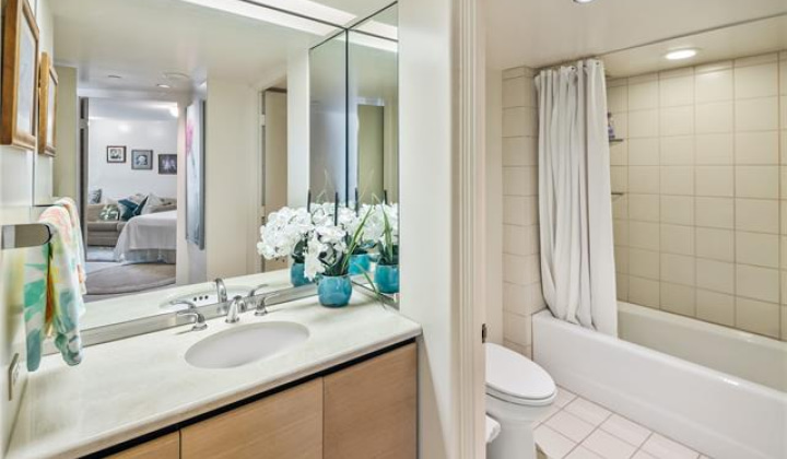 66 Queen Street,Honolulu,Hawaii,96813,2 Bedrooms Bedrooms,2 BathroomsBathrooms,Condo/Townhouse,Queen,27,18394732