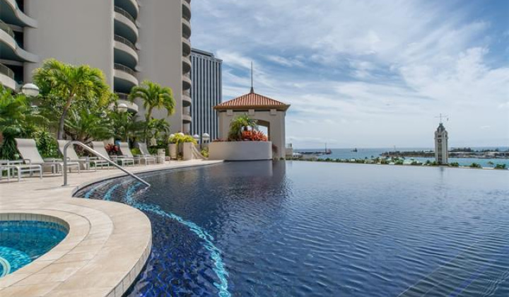 66 Queen Street,Honolulu,Hawaii,96813,2 Bedrooms Bedrooms,2 BathroomsBathrooms,Condo/Townhouse,Queen,27,18394732