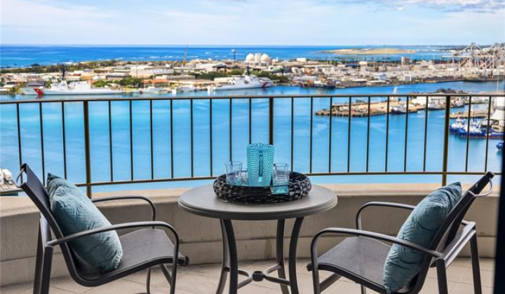 66 Queen Street,Honolulu,Hawaii,96813,2 Bedrooms Bedrooms,2 BathroomsBathrooms,Condo/Townhouse,Queen,27,18394732