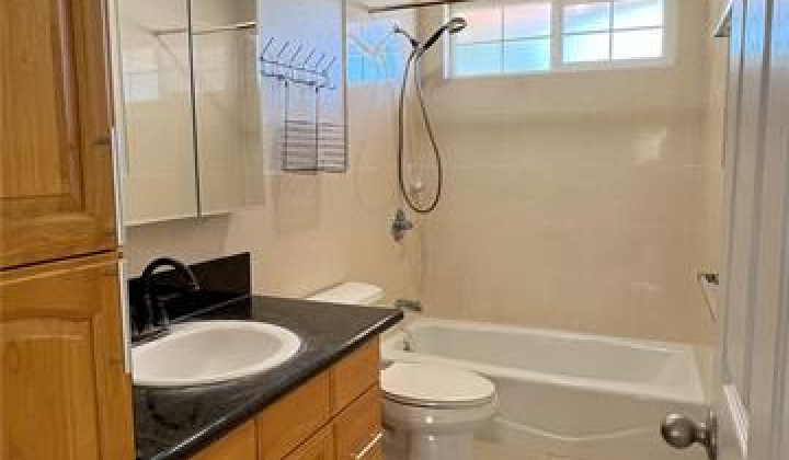 2222 Aulii Street,Honolulu,Hawaii,96817,5 Bedrooms Bedrooms,4 BathroomsBathrooms,Single family,Aulii,18394770