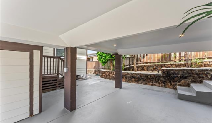 1545 Ala Mahamoe Street,Honolulu,Hawaii,96819,5 Bedrooms Bedrooms,3 BathroomsBathrooms,Single family,Ala Mahamoe,18395544