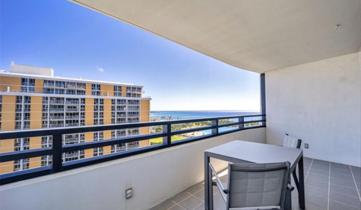 1330 Ala Moana Boulevard,Honolulu,Hawaii,96814,2 ベッドルーム ベッドルーム,2 バスルームバスルーム,コンド / タウンハウス,Ala Moana,28,18395806