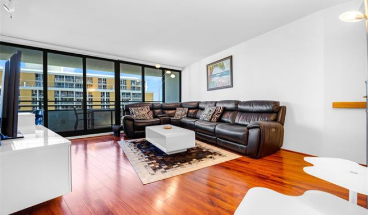 1330 Ala Moana Boulevard,Honolulu,Hawaii,96814,2 ベッドルーム ベッドルーム,2 バスルームバスルーム,コンド / タウンハウス,Ala Moana,28,18395806