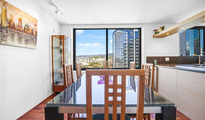 1330 Ala Moana Boulevard,Honolulu,Hawaii,96814,2 ベッドルーム ベッドルーム,2 バスルームバスルーム,コンド / タウンハウス,Ala Moana,28,18395806