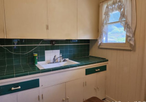 2931 Park Street,Honolulu,Hawaii,96817,2 Bedrooms Bedrooms,2 BathroomsBathrooms,Single family,Park,18395863
